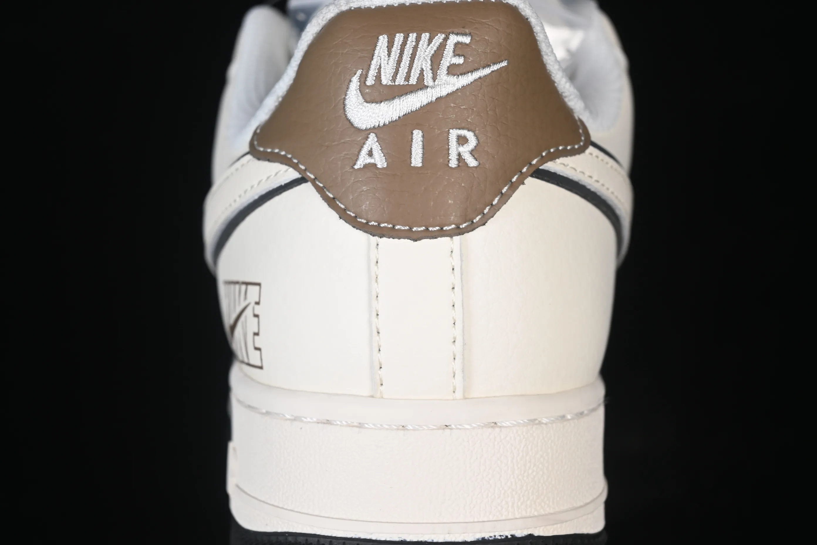 All Categories Nk Air Force 1 Air Force Series Nk Air Force 1 Low Air Force Low Nike Air Force 1'07 Low Joint Beige Brown High-end Customized Low-top Casual Shoes XD9314-618